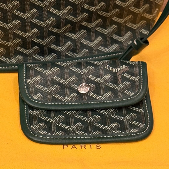 Anjou Mini - Picture 5 of 10